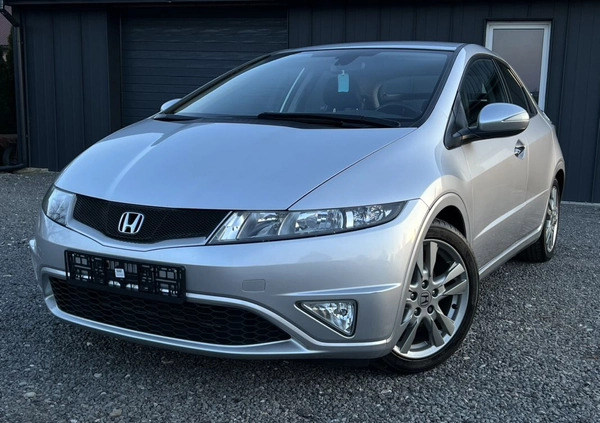 Honda Civic cena 27900 przebieg: 209000, rok produkcji 2011 z Jastrowie małe 407